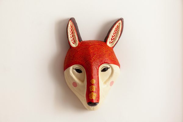 Ser in ser decor masks curious fox20211114 0045